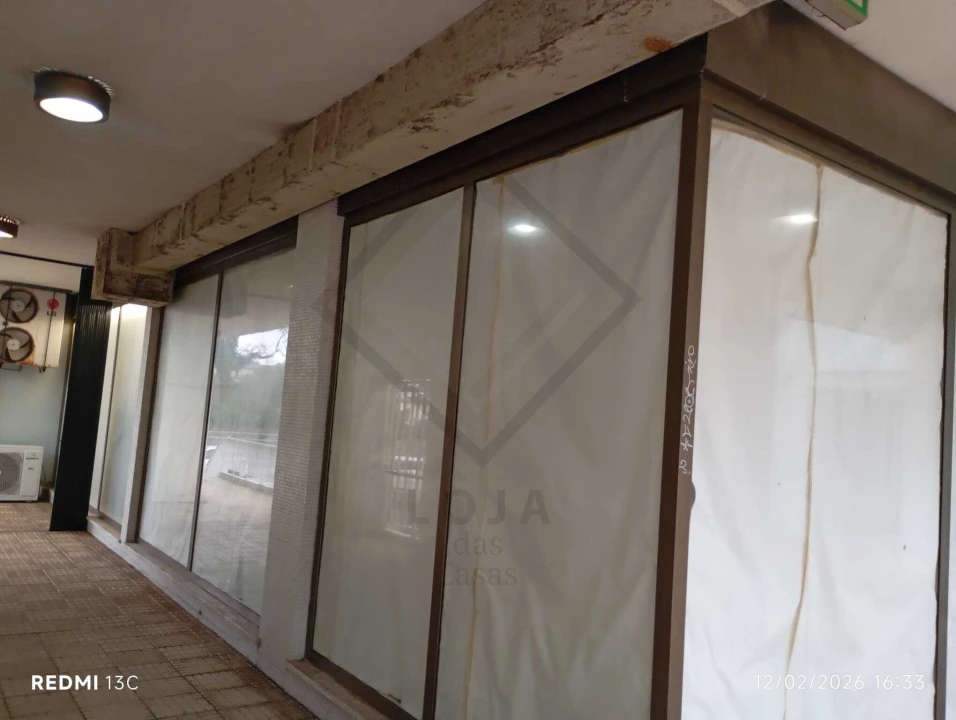 Loja para Arrendamento em Aldoar, Foz do Douro e Nevogilde Foto 5
