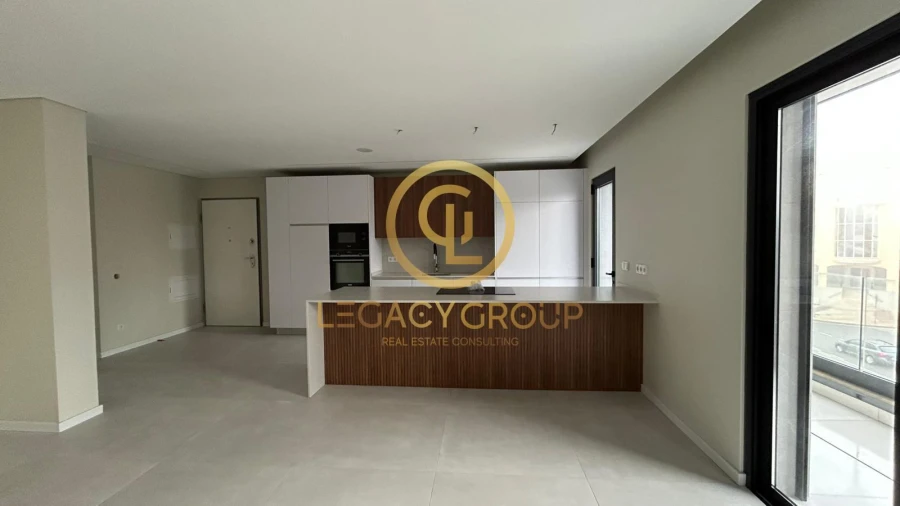 Apartamento T2 para Venda em Loule (São Sebastião) Foto 3