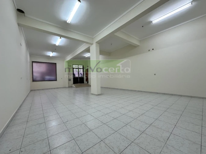 Loja para Venda em Cacém e São Marcos Foto 2