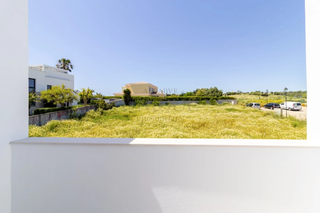 Moradia T4 para Venda em Lagos (São Sebastião e Santa Maria) Foto 37