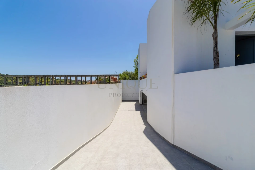 Moradia T4 para Venda em Lagos (São Sebastião e Santa Maria) Foto 50