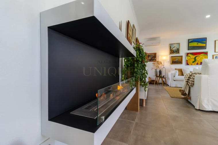 Moradia T4 para Venda em Lagos (São Sebastião e Santa Maria) Foto 6