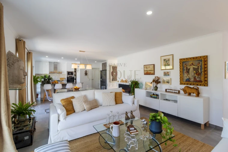 Moradia T4 para Venda em Lagos (São Sebastião e Santa Maria) Foto 10