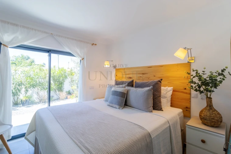 Moradia T4 para Venda em Lagos (São Sebastião e Santa Maria) Foto 26