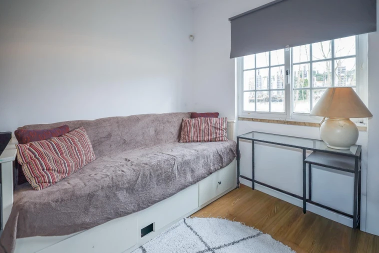 Moradia T2 para Venda em Charneca de Caparica e Sobreda Foto 11