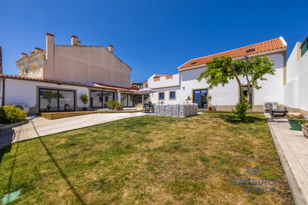 Moradia T3 para Venda em Tornada e Salir do Porto Foto 2