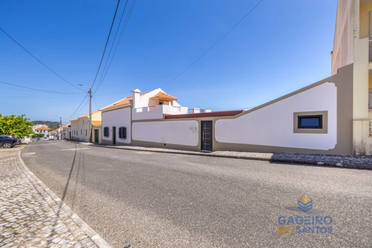 Moradia T3 para Venda em Tornada e Salir do Porto Foto 48