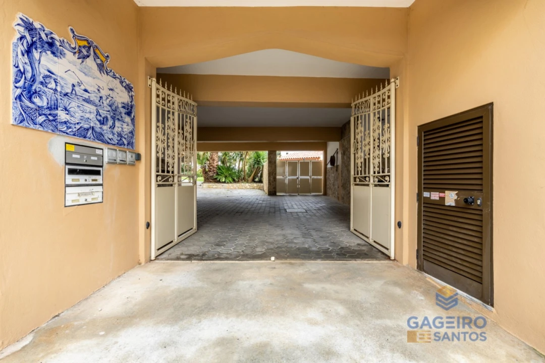 Moradia T2 para Venda em São Martinho do Porto Foto 14