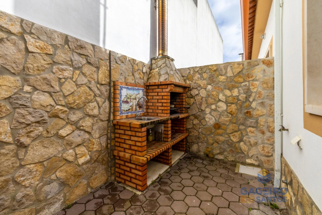 Moradia T2 para Venda em São Martinho do Porto Foto 30