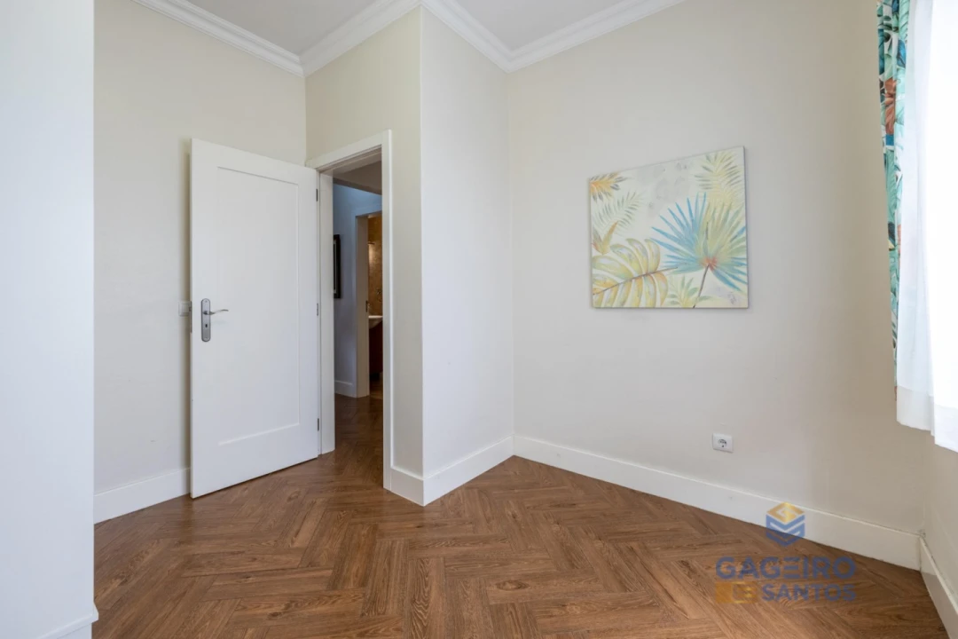 Moradia T2 para Venda em São Martinho do Porto Foto 37