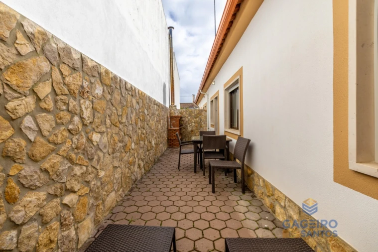 Moradia T2 para Venda em São Martinho do Porto Foto 32