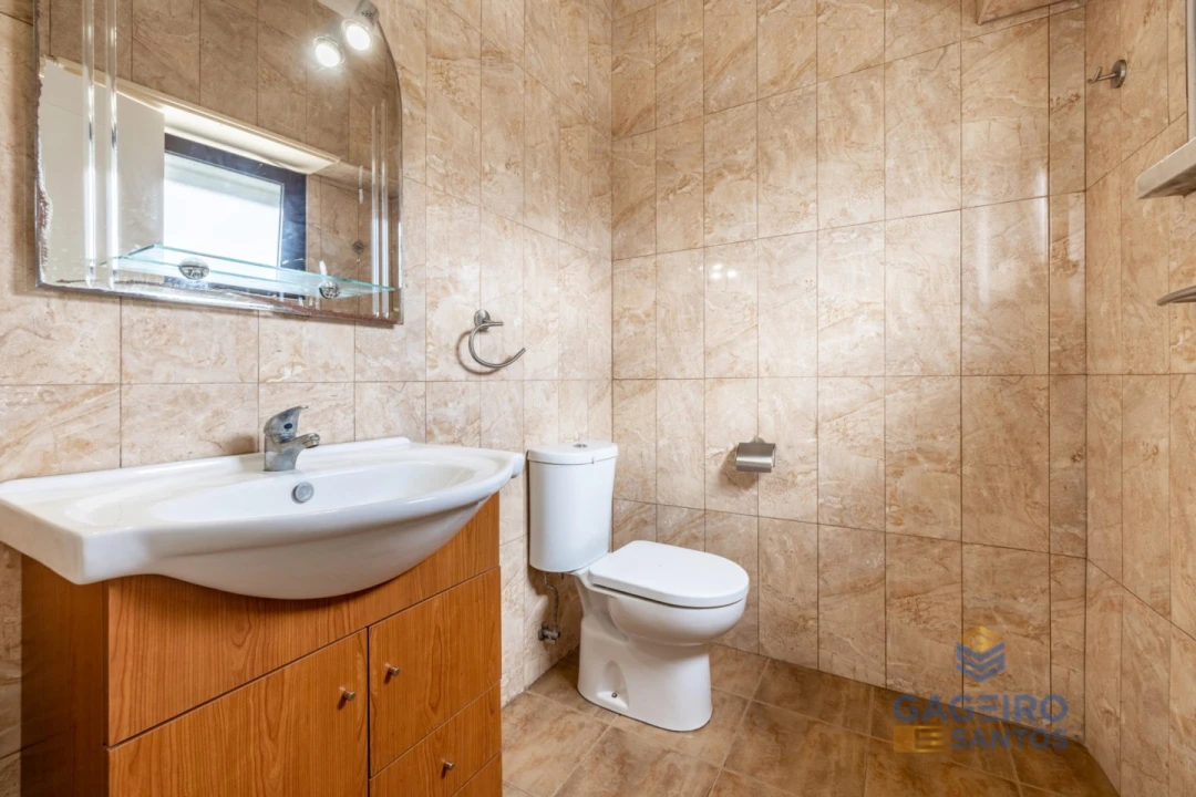 Moradia T2 para Venda em São Martinho do Porto Foto 5