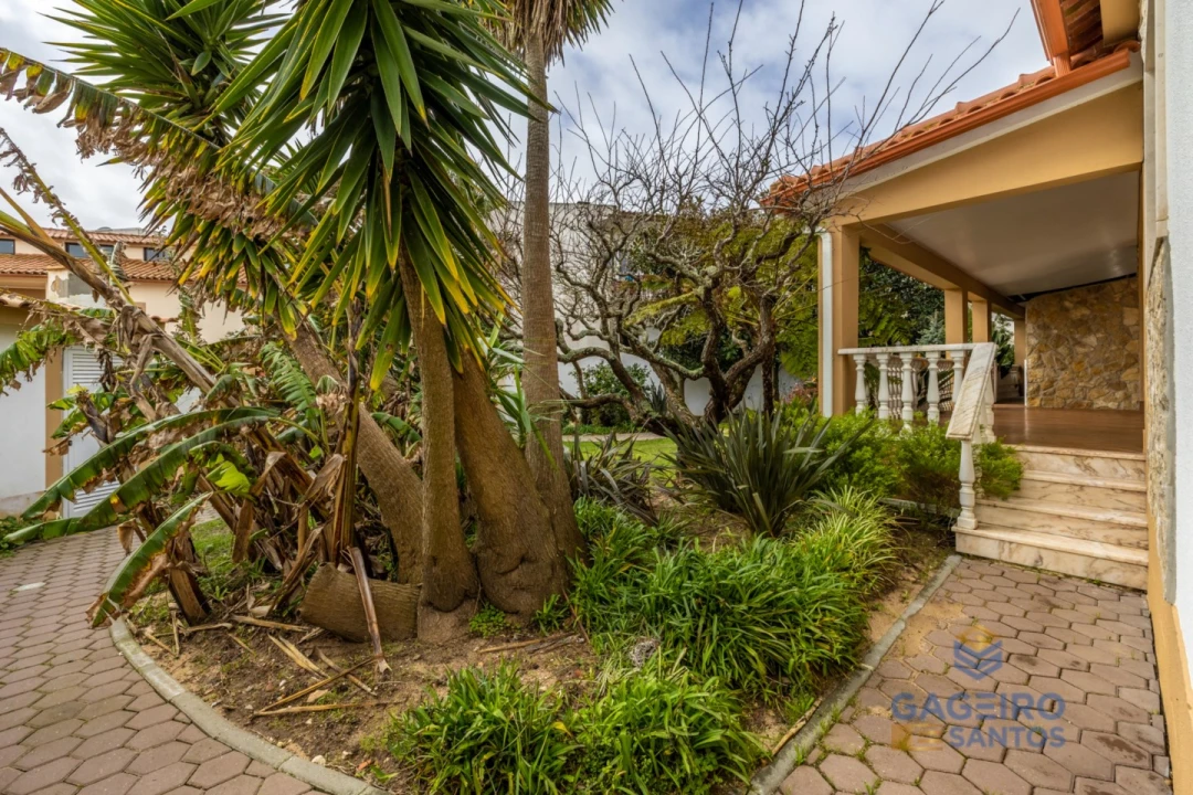 Moradia T2 para Venda em São Martinho do Porto Foto 18