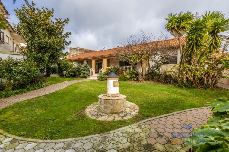 Moradia T2 para Venda em São Martinho do Porto Foto 15