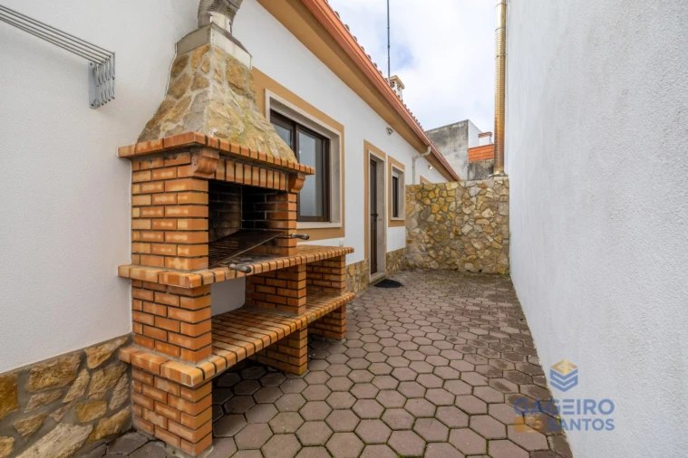 Moradia T2 para Venda em São Martinho do Porto Foto 20