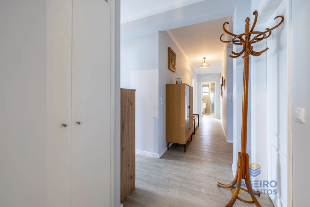 Moradia T4 para Venda em Barrio Foto 28