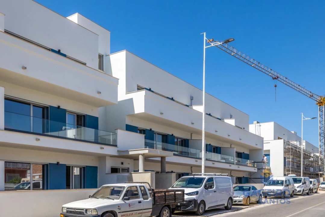 Apartamento T2 para Venda em São Martinho do Porto Foto 3