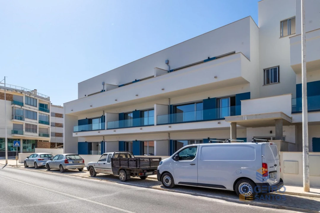 Apartamento T2 para Venda em São Martinho do Porto Foto 6