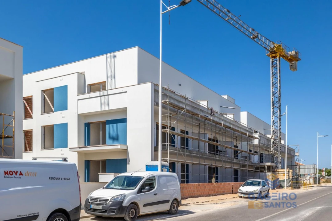 Apartamento T2 para Venda em São Martinho do Porto Foto 9