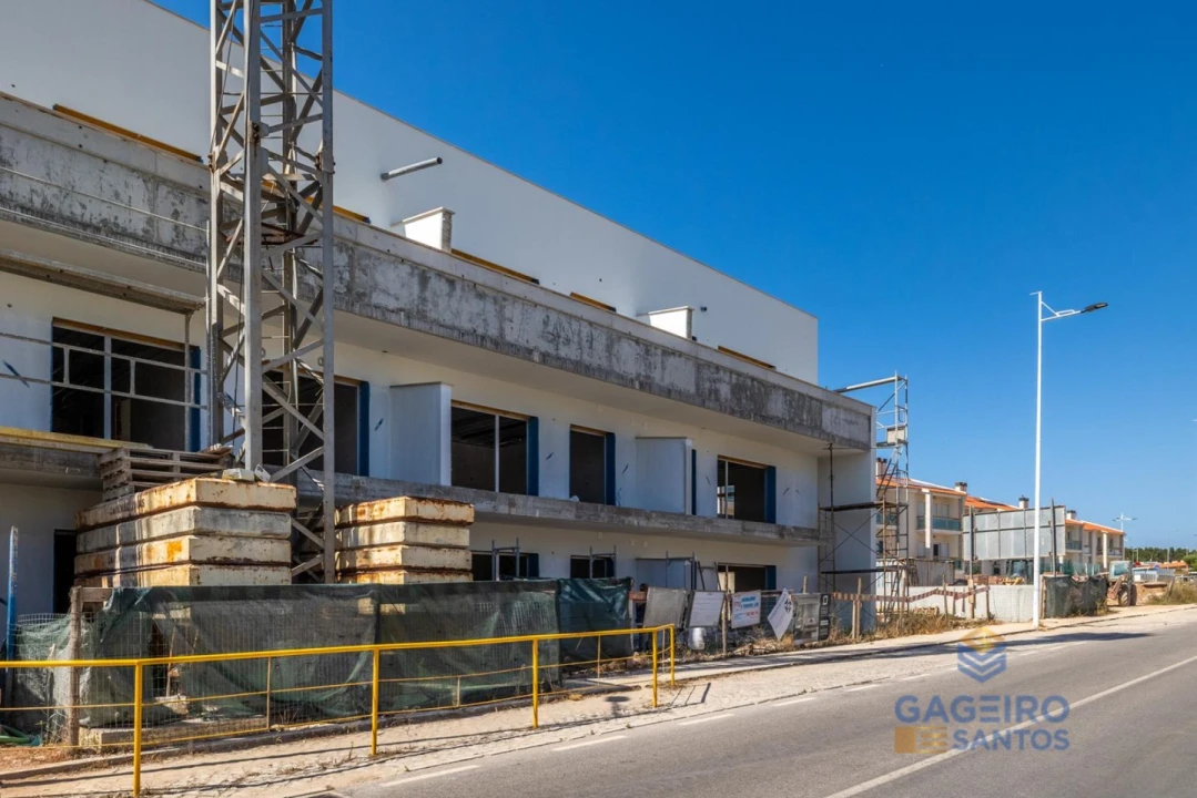 Apartamento T2 para Venda em São Martinho do Porto Foto 12