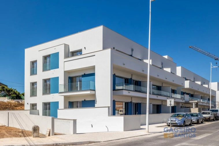 Apartamento T2 para Venda em São Martinho do Porto Foto 4