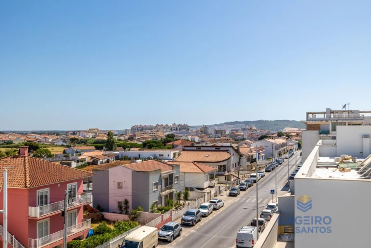 Apartamento T2 para Venda em São Martinho do Porto Foto 28