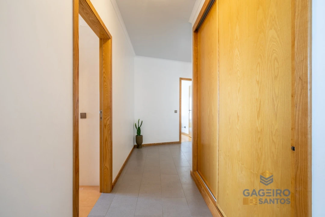 Apartamento T3 para Venda em São Martinho do Porto Foto 15