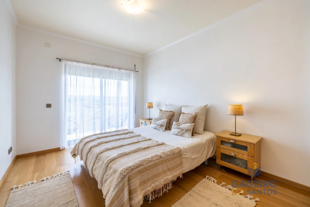 Apartamento T3 para Venda em São Martinho do Porto Foto 24