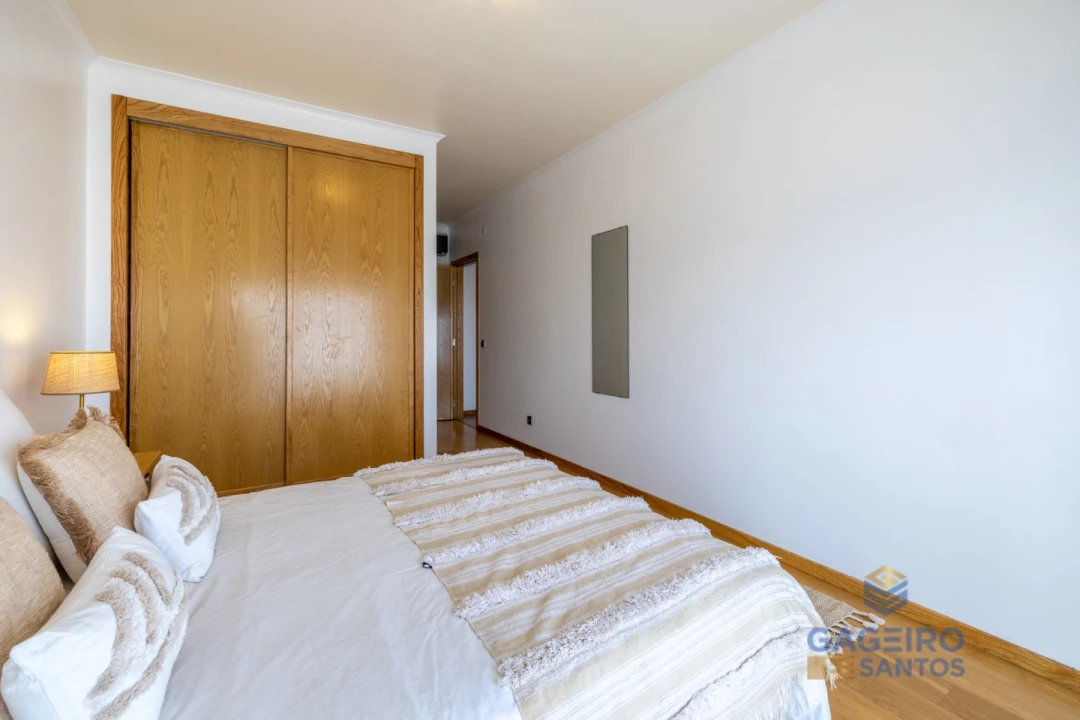 Apartamento T3 para Venda em São Martinho do Porto Foto 25