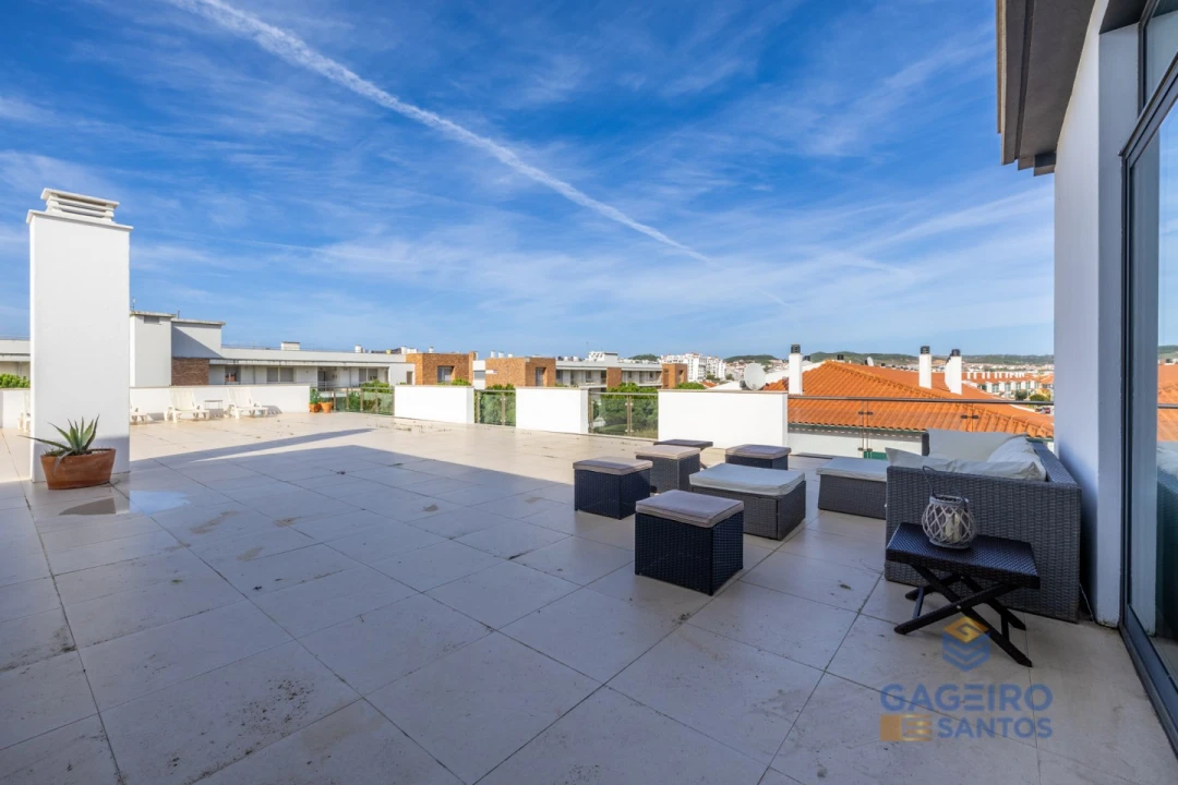 Apartamento T3 para Venda em São Martinho do Porto Foto 33