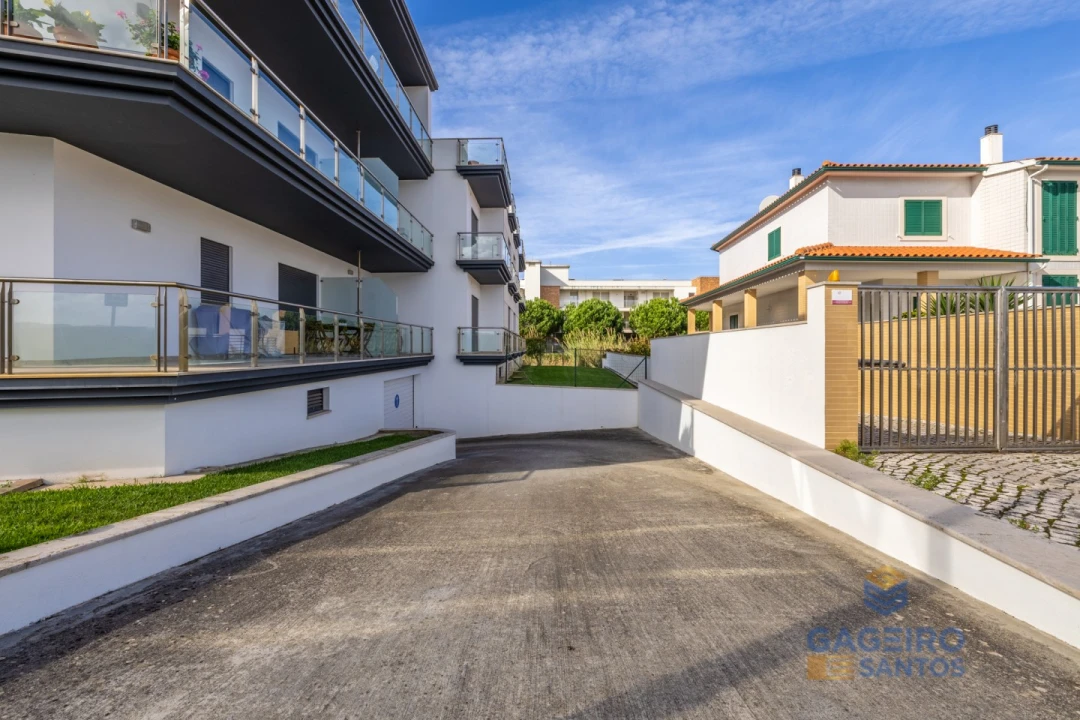 Apartamento T3 para Venda em São Martinho do Porto Foto 43