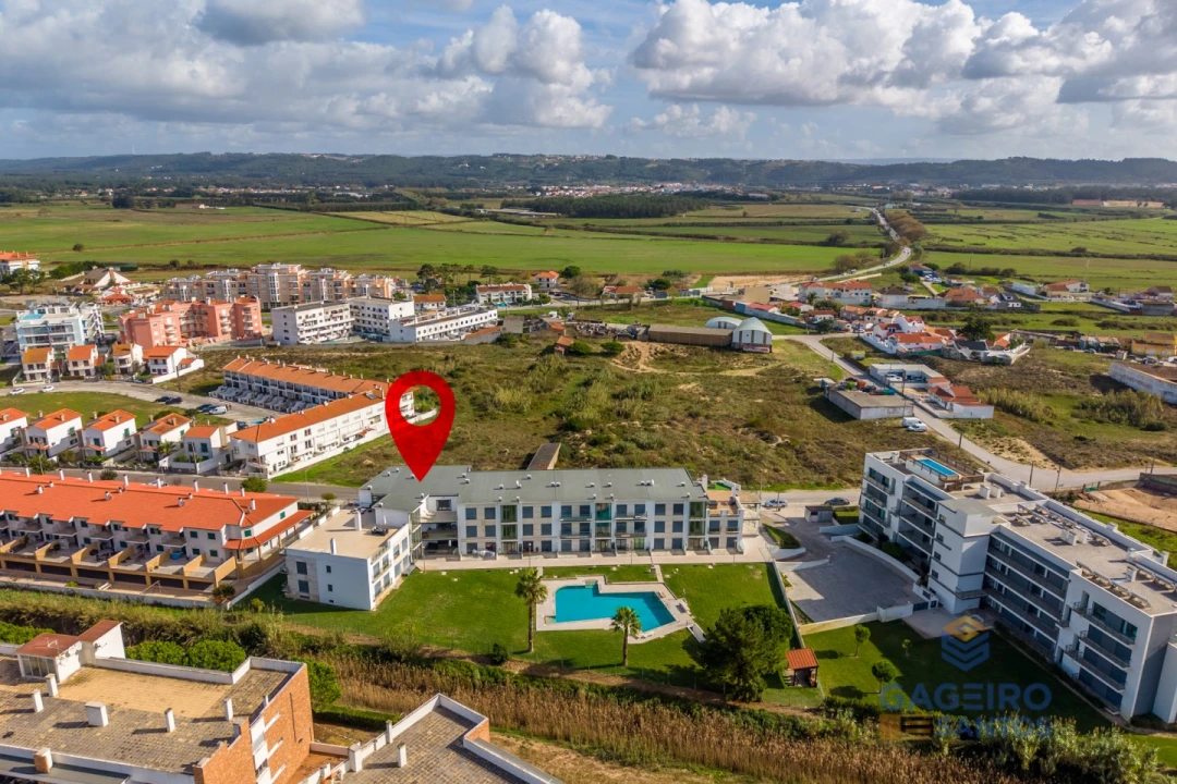 Apartamento T3 para Venda em São Martinho do Porto Foto 60