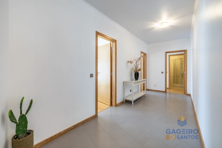 Apartamento T3 para Venda em São Martinho do Porto Foto 16