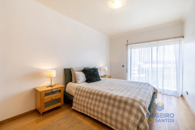 Apartamento T3 para Venda em São Martinho do Porto Foto 22