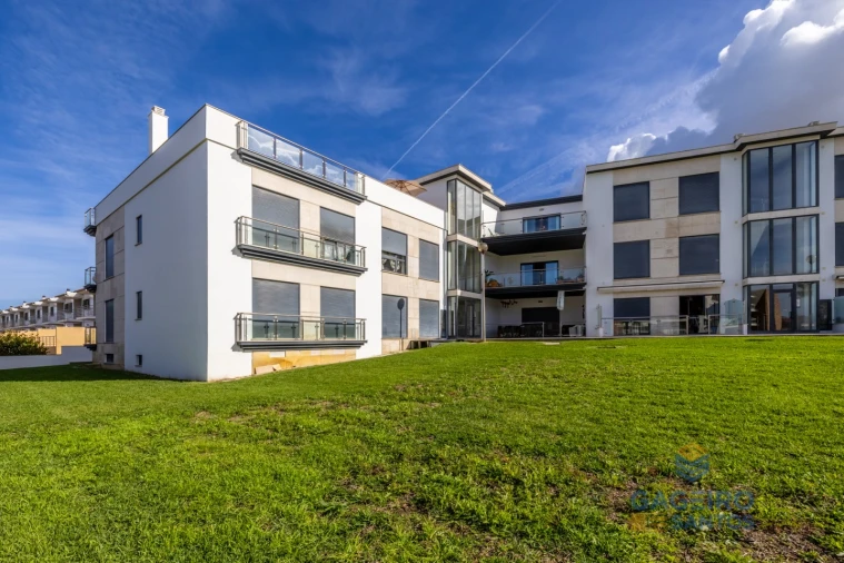 Apartamento T3 para Venda em São Martinho do Porto Foto 51