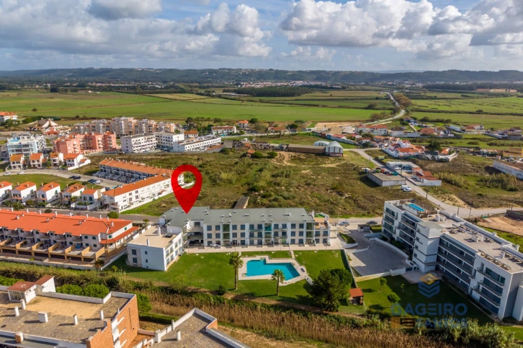 Apartamento T3 para Venda em São Martinho do Porto Foto 60