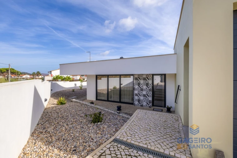 Moradia T3 para Venda em Tornada e Salir do Porto Foto 27