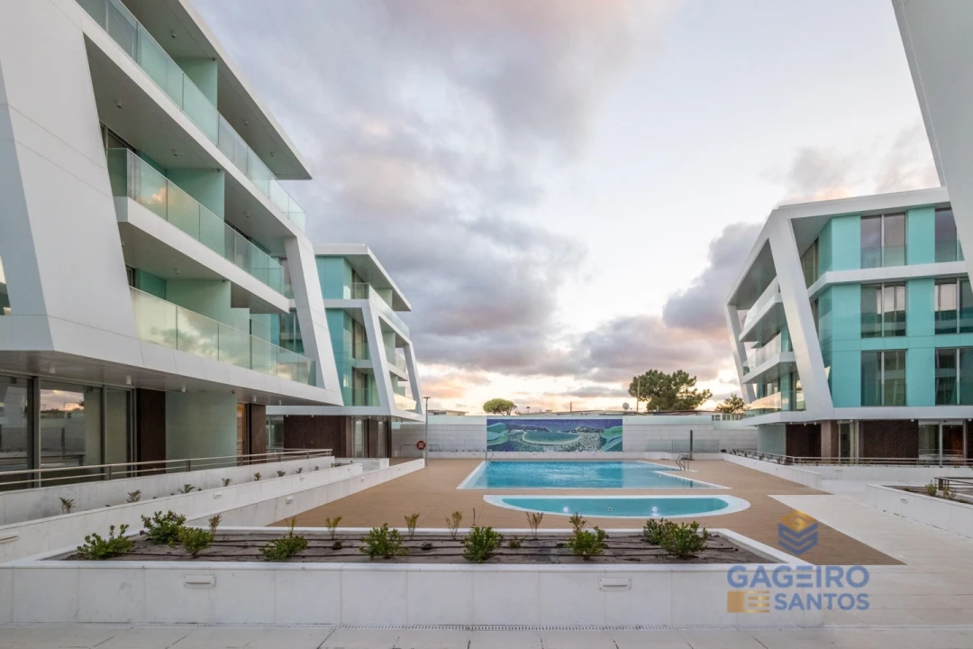 Apartamento T2 para Venda em São Martinho do Porto Foto 23