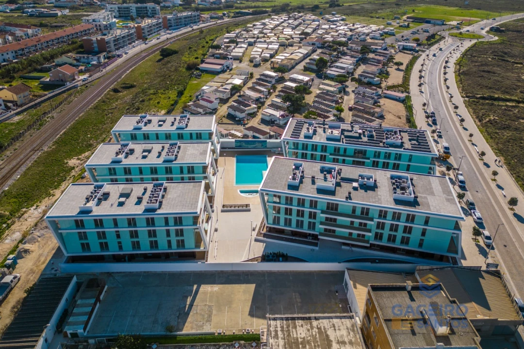 Apartamento T2 para Venda em São Martinho do Porto Foto 24