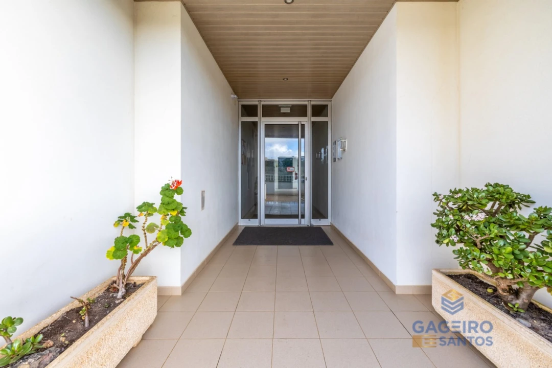 Apartamento T2 para Venda em São Martinho do Porto Foto 12