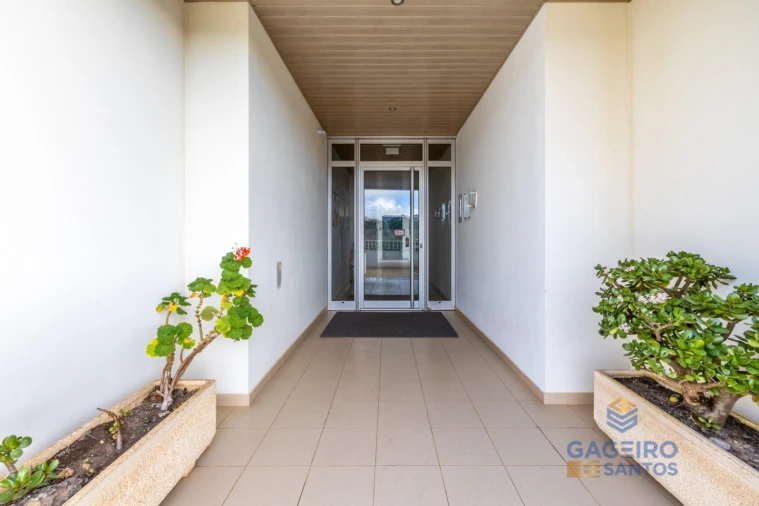 Apartamento T2 para Venda em São Martinho do Porto Foto 12