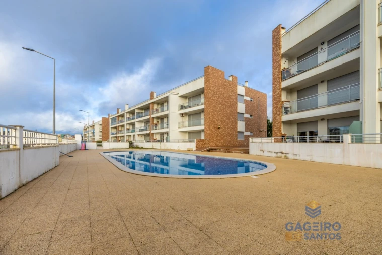 Apartamento T2 para Venda em São Martinho do Porto Foto 10