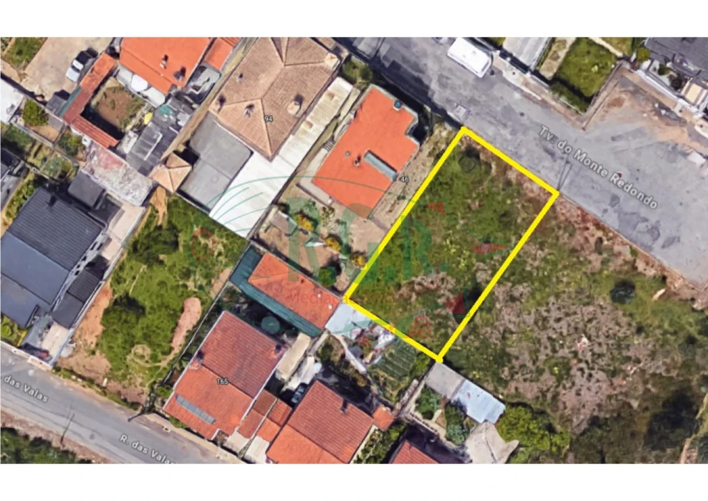 Terreno para Venda em Foz do Sousa e Covelo Foto 2