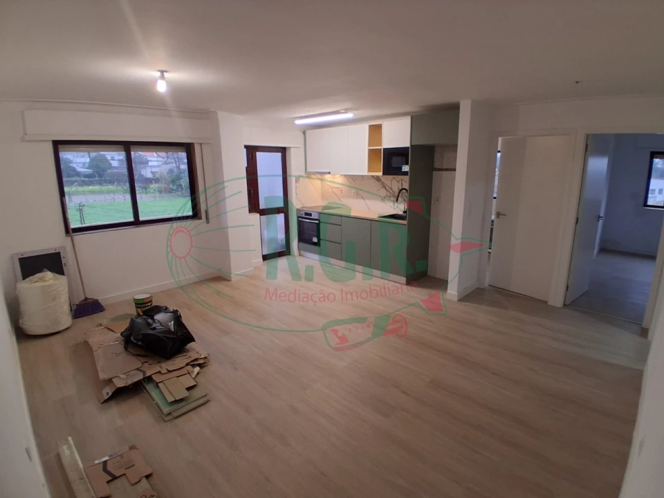 Apartamento T2 para Venda em Rio Tinto Foto 7