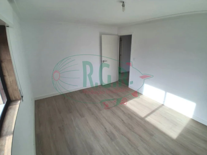 Apartamento T2 para Venda em Rio Tinto Foto 9