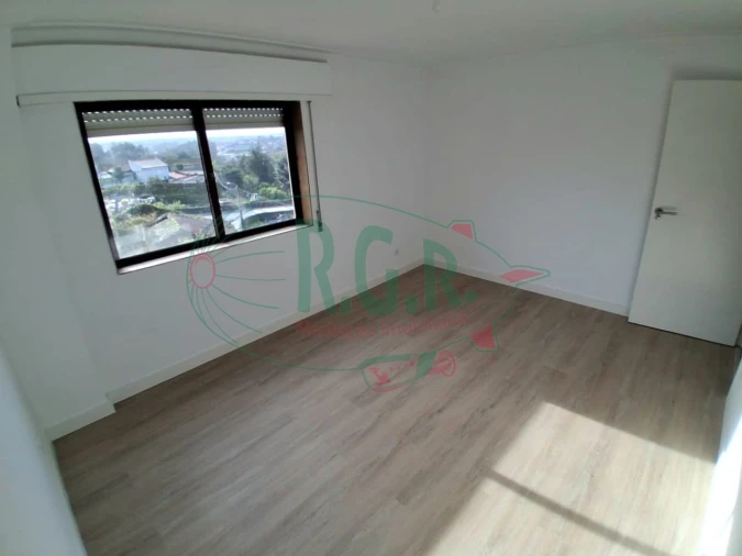 Apartamento T2 para Venda em Rio Tinto Foto 12