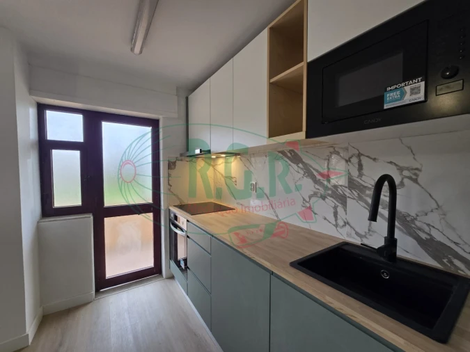 Apartamento T2 para Venda em Rio Tinto Foto 2