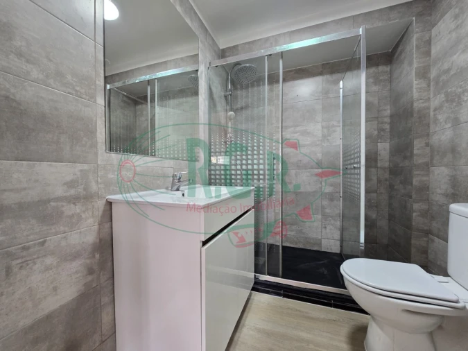 Apartamento T2 para Venda em Rio Tinto Foto 15