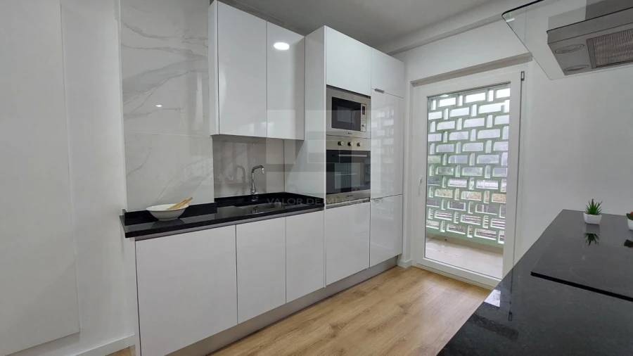 Apartamento T3 para Venda em Benfica Foto 7