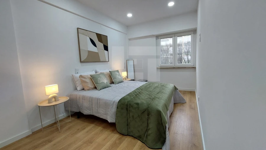 Apartamento T3 para Venda em Benfica Foto 26